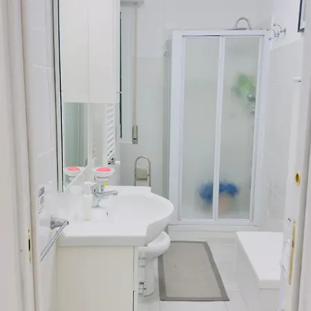 Marconi House - A Un Passo Da Trastevere アパート *